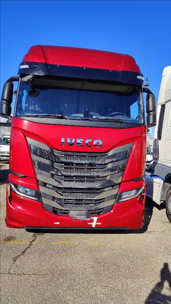 IVECO S-Way AS 440.180 4x2 C11 S48T/P hi-tronix