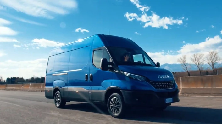 Gamma Iveco Daily Furgone 02